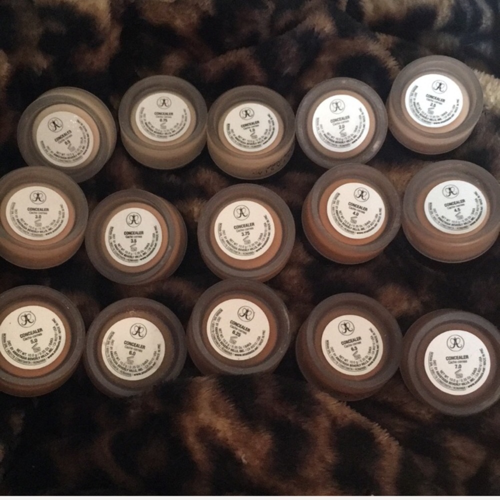 Anastasia Beverly Hills concealer bundle 1.0, 2.5